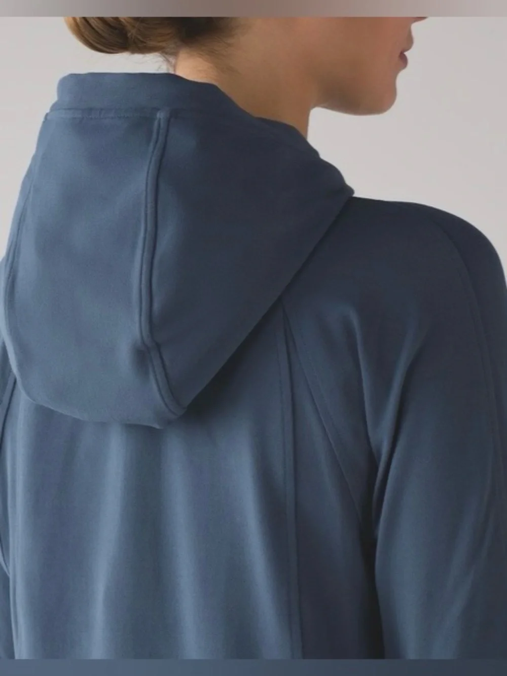 Lululemon - Pick Up The Pace Long
Sleeve - Astro Blue - Picture 7 of 11